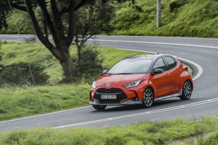  Toyota Yaris Hybrid 2020 года  (WW) (фото 68 из 111)